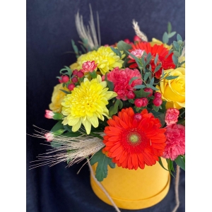Купить коробку цветов «Букет Абхазии» с доставкой в Благовещенске