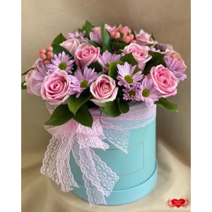 Купить коробку цветов «Улыбка» с доставкой в Благовещенске