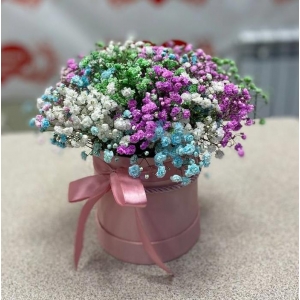 Купить коробку цветов «Комплимент» с доставкой в Благовещенске