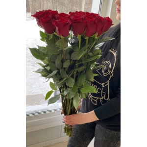 Купить красные розы 70 см с доставкой в Благовещенске